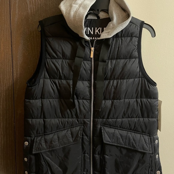 Calvin Klein performance vest size M, black & gray - Picture 2 of 11